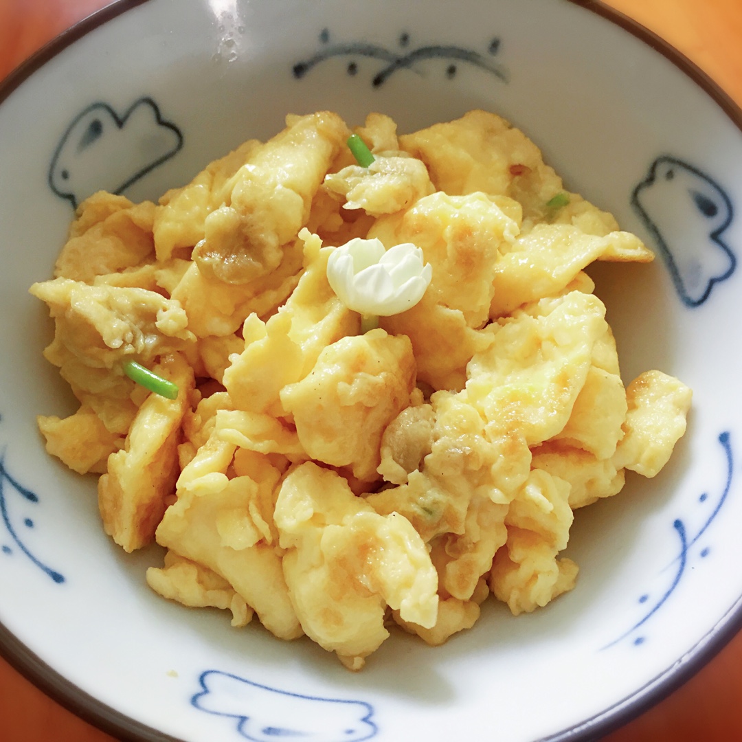 茉莉花炒鸡蛋