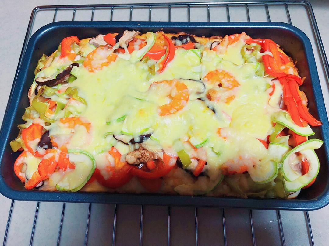 8寸纯手工什锦披萨