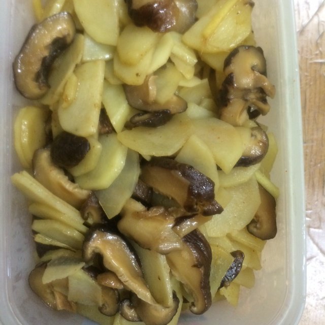 香菇土豆片