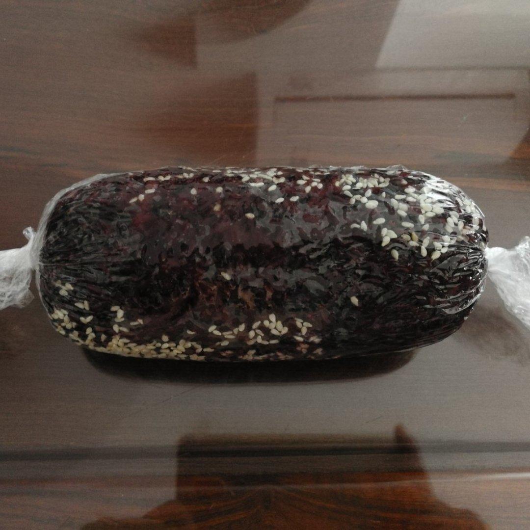 黑米粢饭团