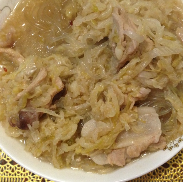 酸菜粉条炖猪棒骨