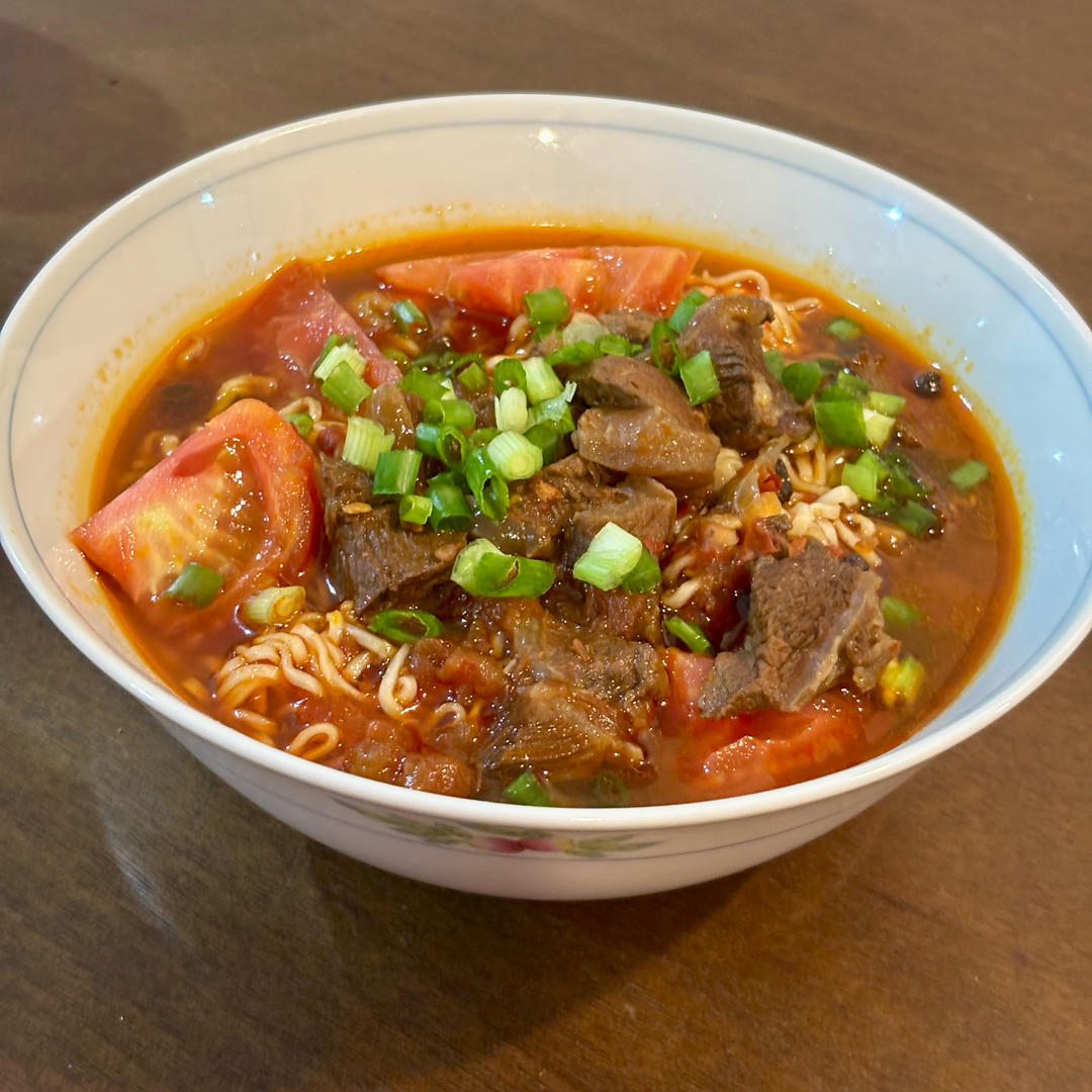 梁幼祥台湾牛肉面