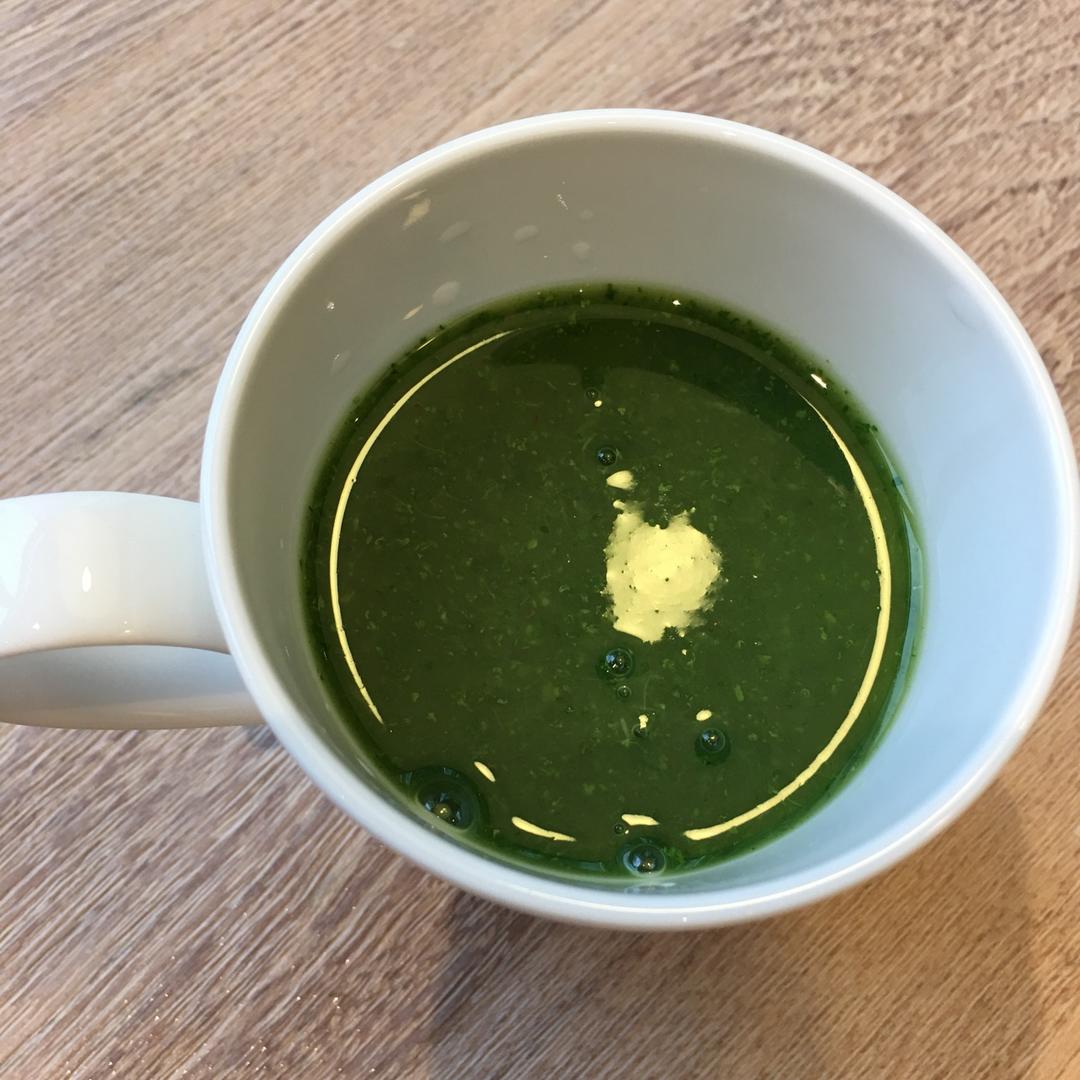 维密天使的食谱｜羽衣甘蓝香蕉椰汁smoothie