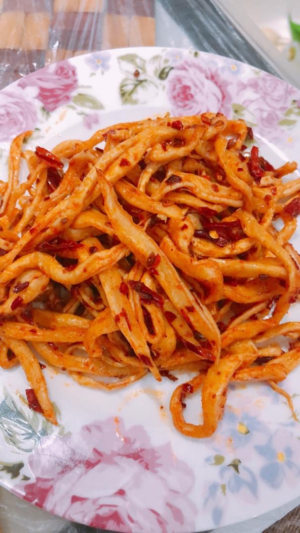 屁妈用心呵护小屁屁做的自制香辣开胃萝卜干