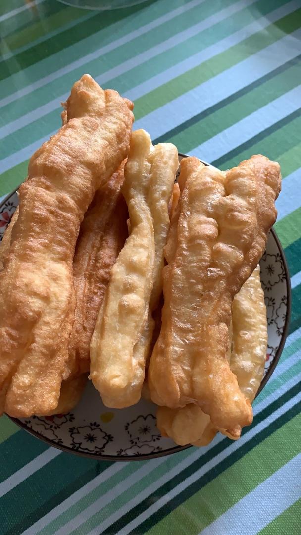家庭油条的做法