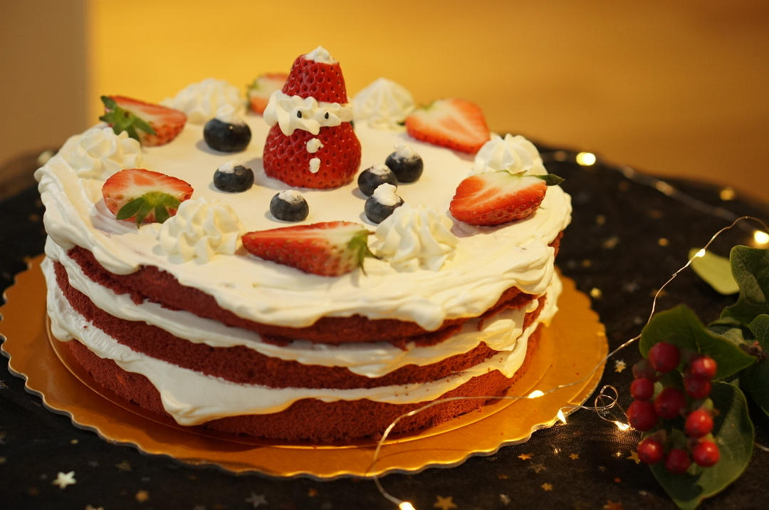 圣诞草莓雪人 红丝绒戚风裸蛋糕