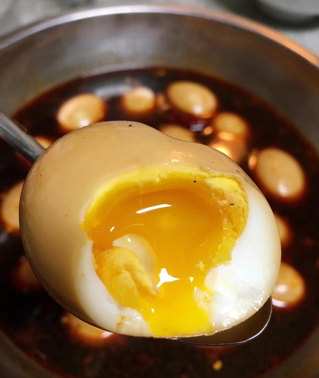 乡巴佬卤鹌鹑蛋