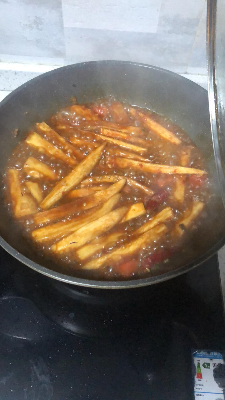 香到朋友决定住我家不走了的茄子焖面
