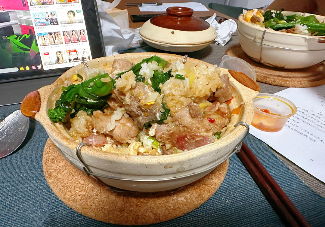 排骨腊味煲仔饭