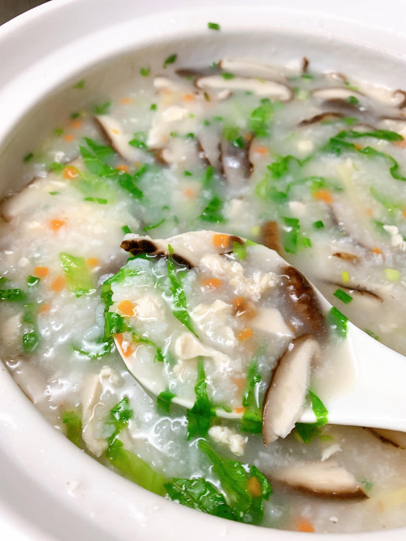 茶底世界_921做的香菇鸡肉粥