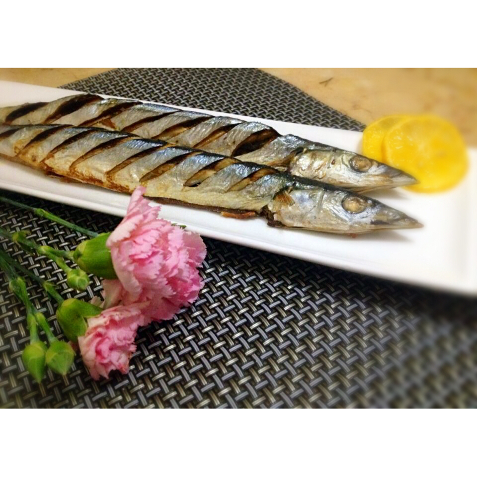 盐烤秋刀鱼