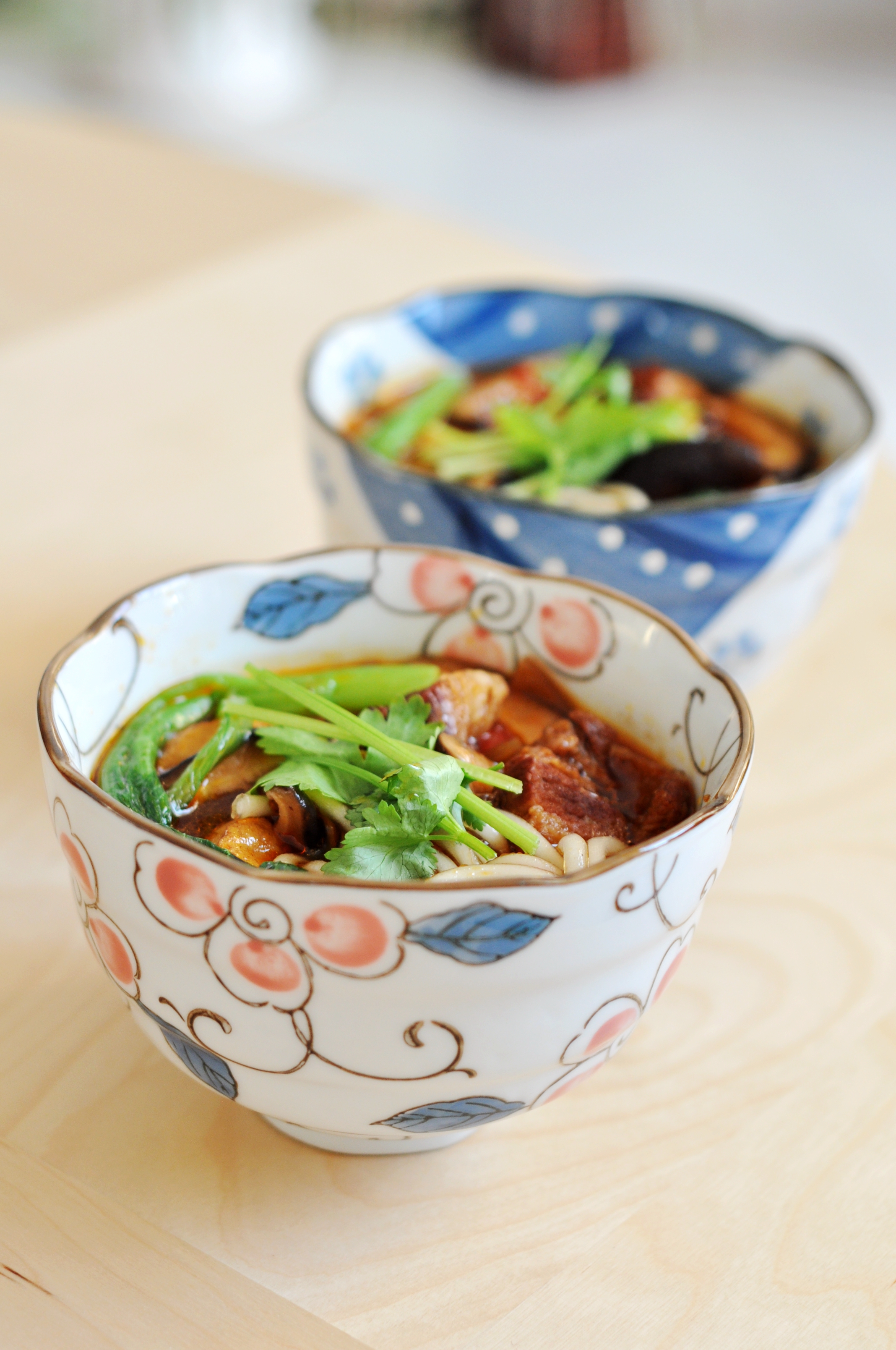 红油香辣牛肉米线
