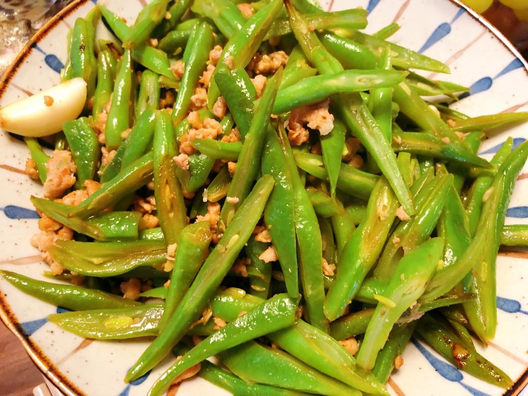 肉沫豆角下饭菜