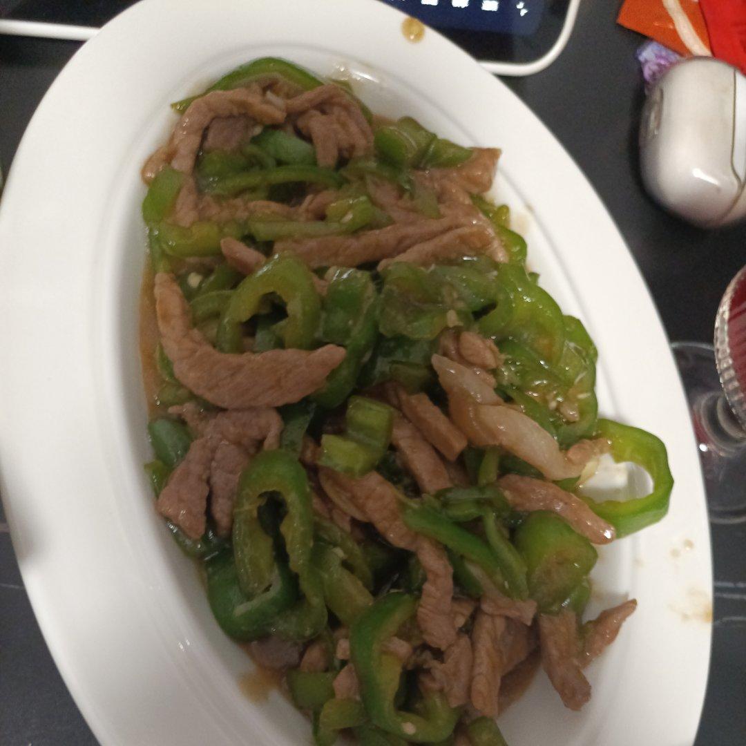 ‼️好吃到舔盘的青椒肉丝盖浇饭