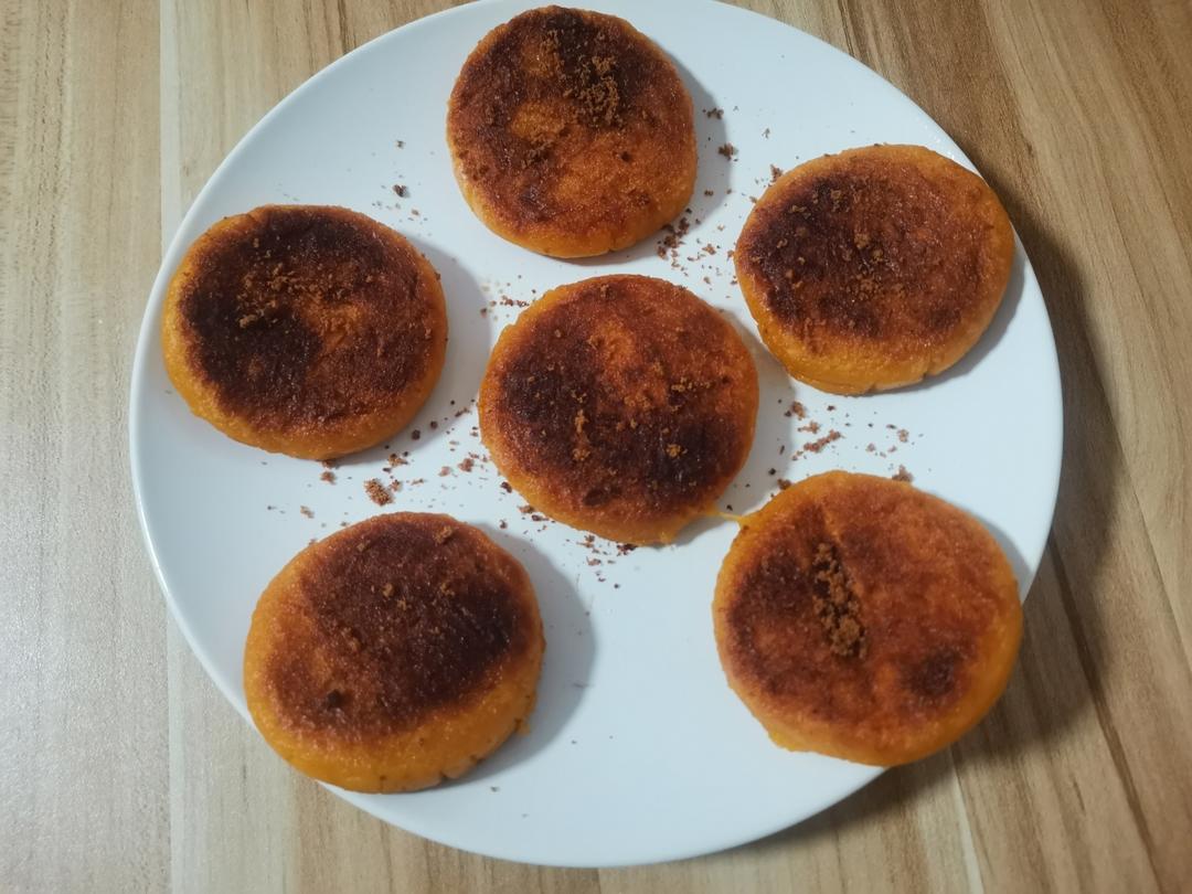 平底锅就能做，香甜软糯的南瓜饼，一次成功