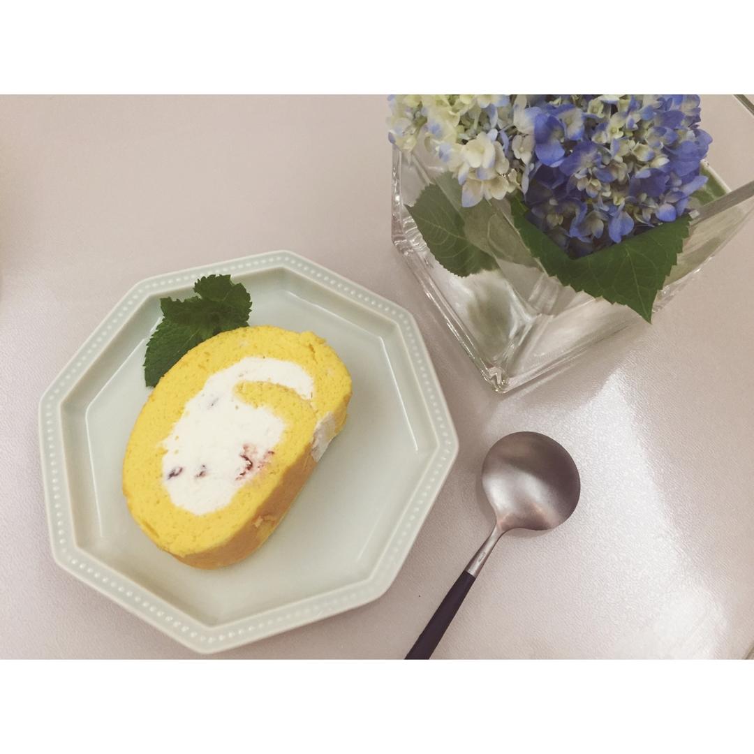 小四卷～风靡美食群的美味蛋糕卷