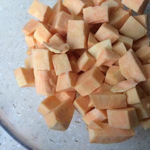 红枣山芋汤的做法 步骤1