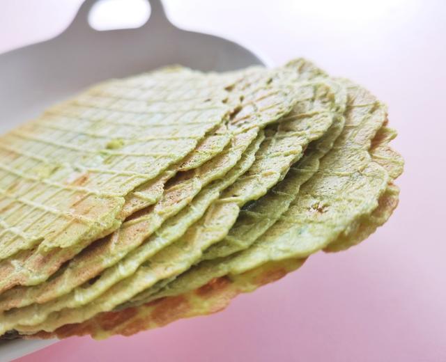 牛油果花样吃法之葱香鸡蛋薄脆的做法