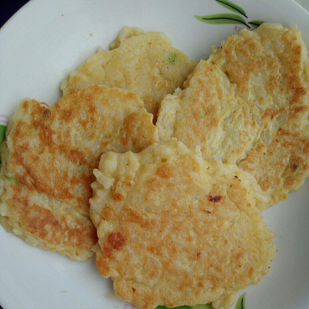 快手早餐…米饭鸡蛋饼