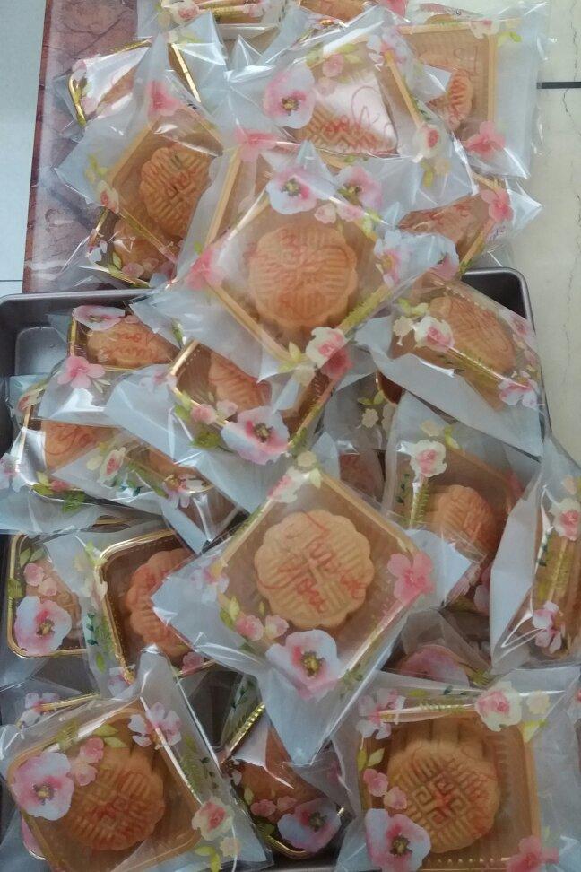 广式蛋黄月饼（75克、50克、各种规格都有）