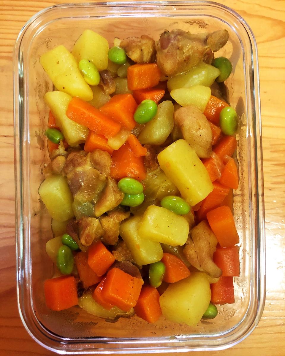 咖喱鸡肉饭