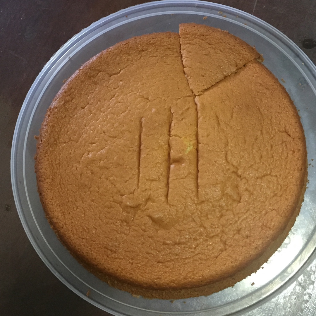 淡奶油我要把你消耗掉!——淡奶油戚风蛋糕