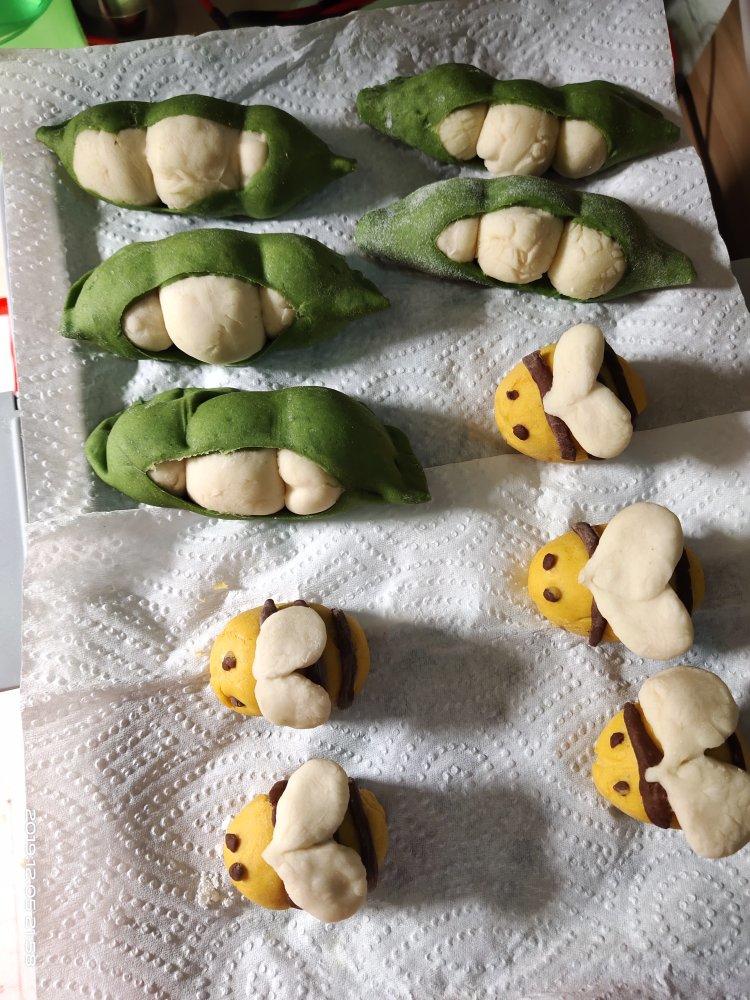 【宝宝面食】豌豆荚馒头