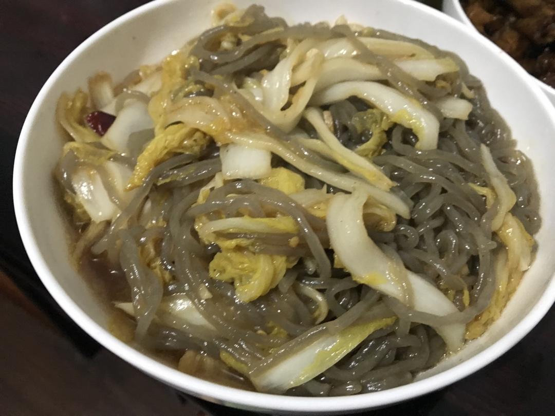 娃娃菜炖粉条