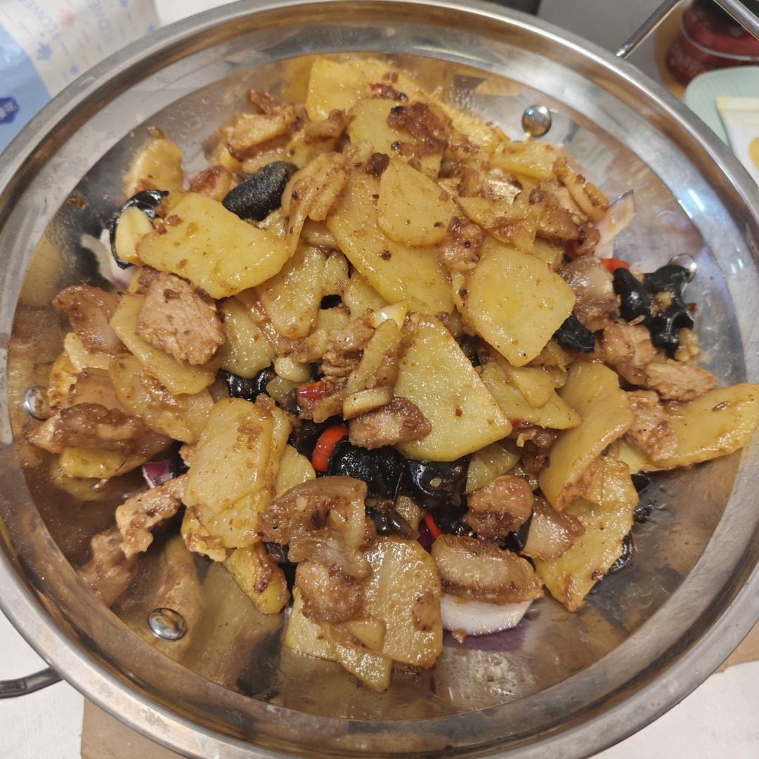 干锅土豆片