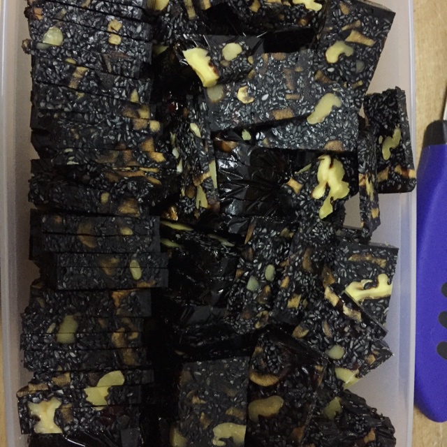 核桃芝麻阿胶膏