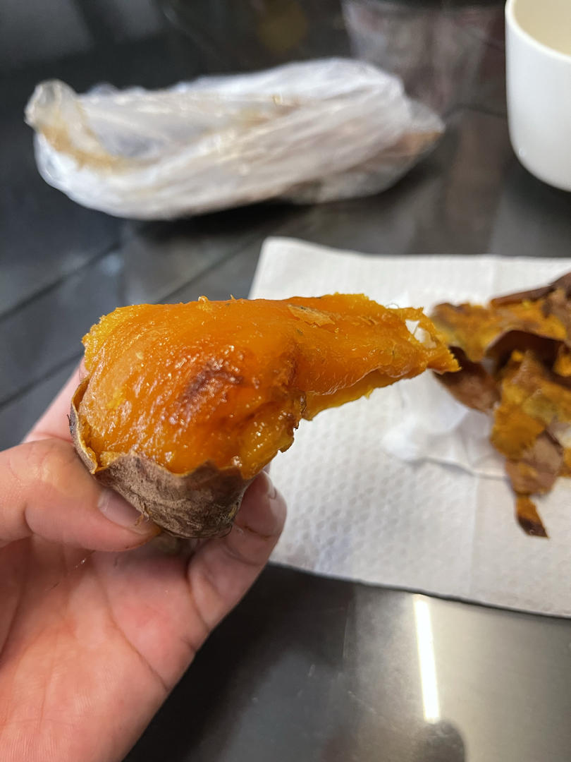 【糯唧唧的烤红薯】糖油四溢皮肉分离外糯里嫩吸溜着吃！