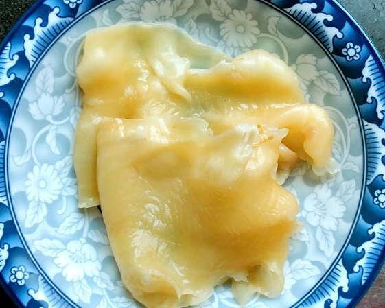 椰子花胶土鸡汤-健脾益气/养血润燥的养颜汤的做法 步骤1
