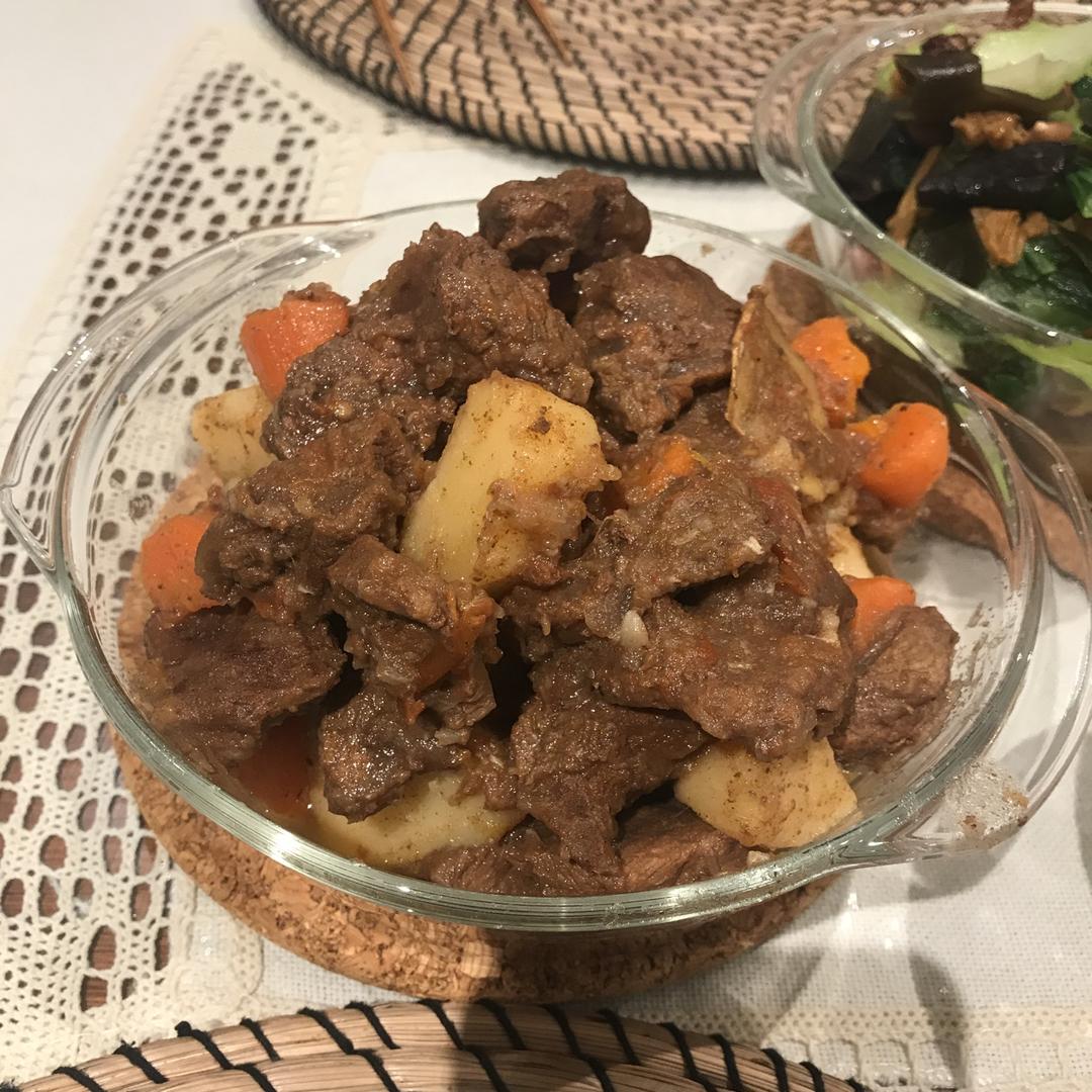 红烧牛肉土豆 （独家秘制）