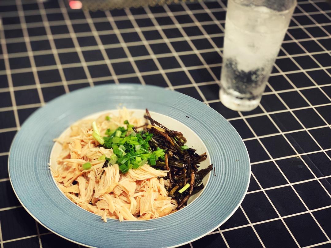 减脂鸡丝葱油拌面