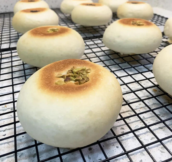 【日式栗子圆面包】胖嘟嘟的日式面包的做法