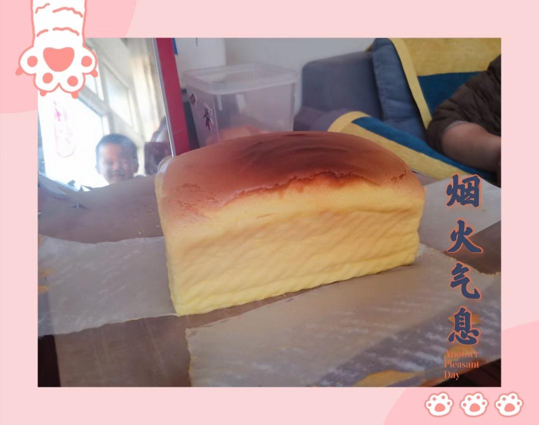 堪比柯基屁股
爆浆芝士🧀古早蛋糕