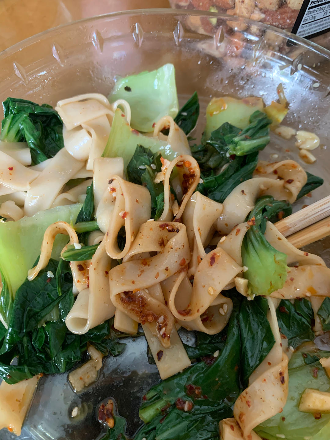 十分钟就能吃上的超简单油泼面