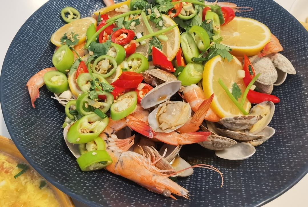 超简单的捞汁虾蛤