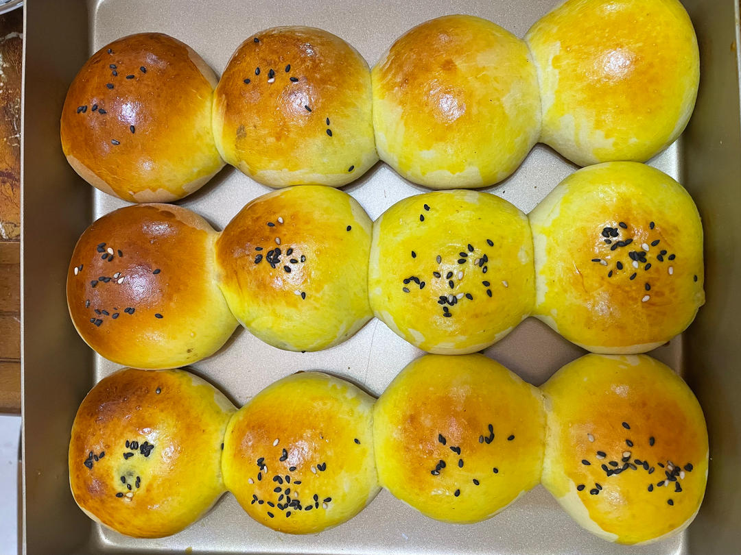 超好用、适合新手的甜面包配方（紫薯圆包）