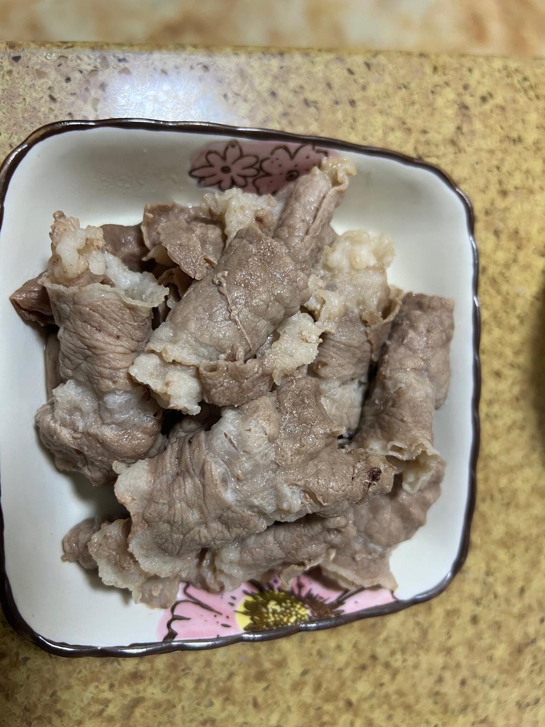 照燒牛肉飯(用糖醋汁版)的做法 步驟1