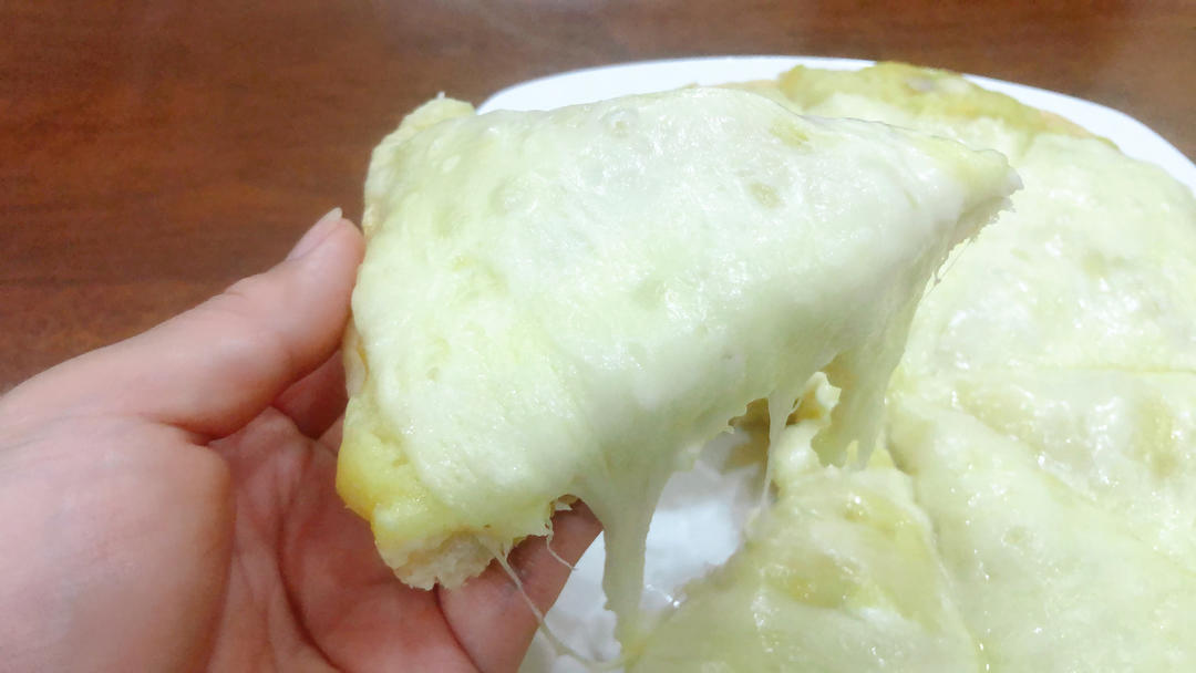 自制8寸榴莲芝士披萨（简单好吃不输必胜客）