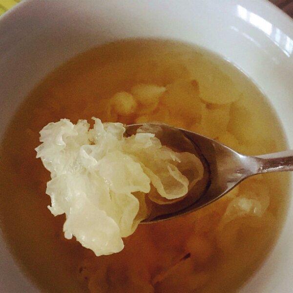 银耳百合莲子羹