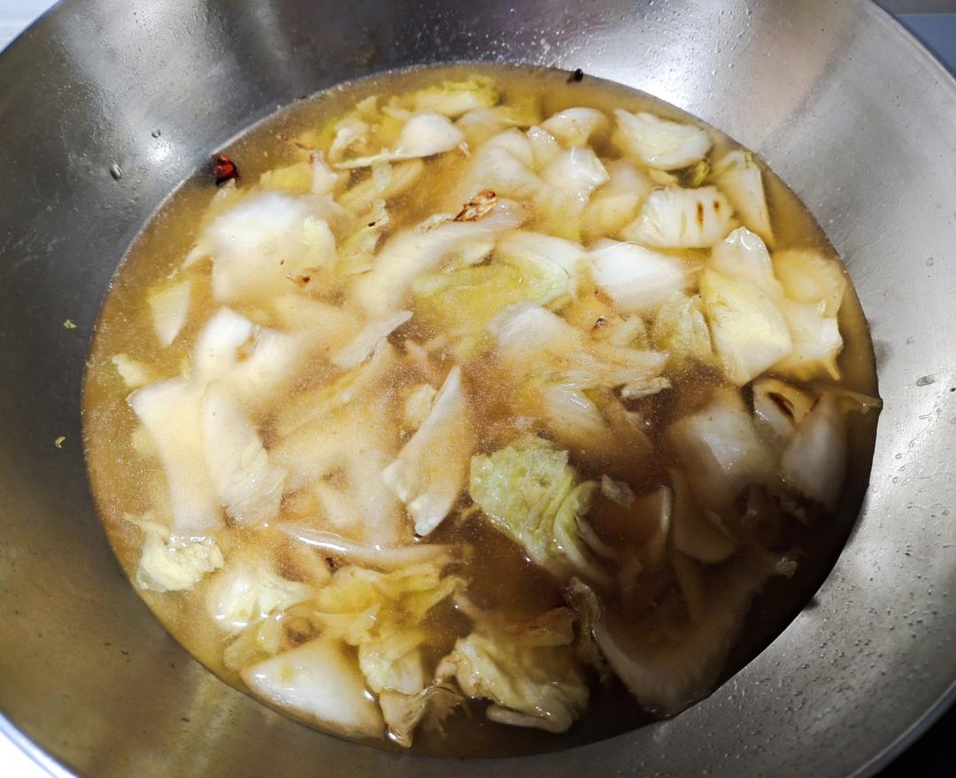 白菜炖粉条的做法 步骤3