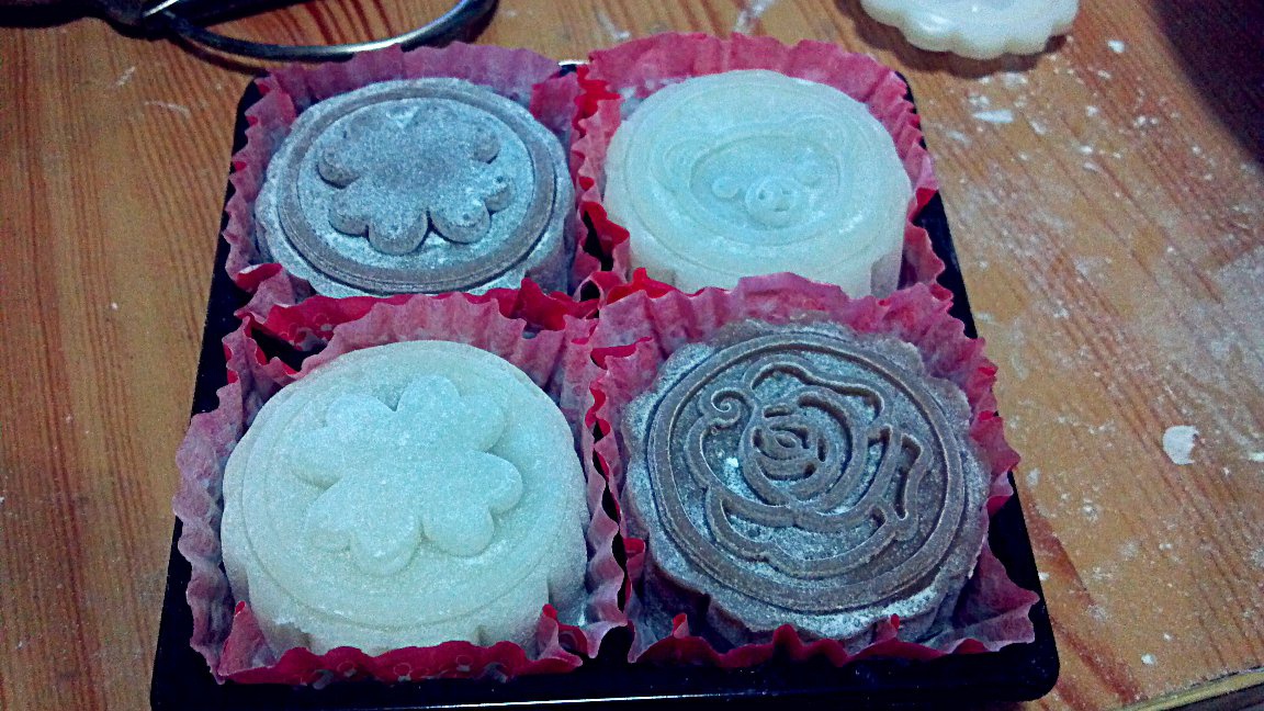 冰皮豆沙月饼