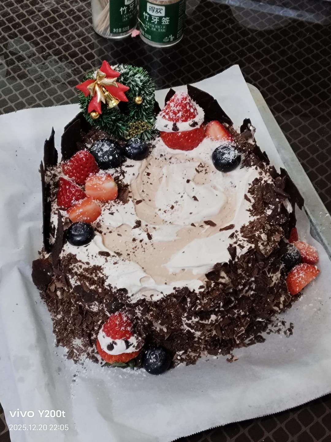 欲罢不能的巧克力三重奏—黑森林蛋糕