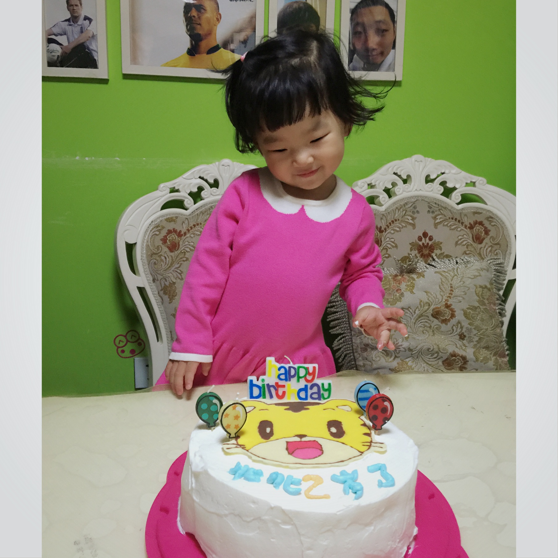 超简单完美戚风蛋糕（6寸2蛋）附打发、翻拌、脱模视频