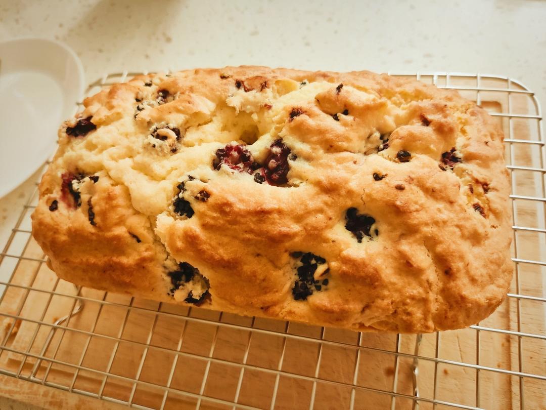 一口满足的幸福感【黑莓磅蛋糕】