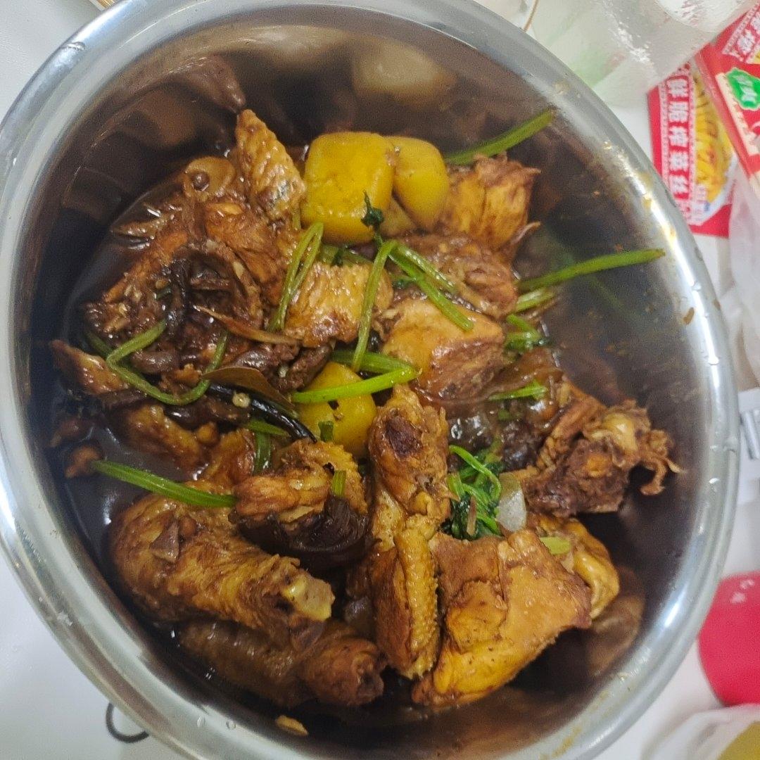 小鸡炖蘑菇