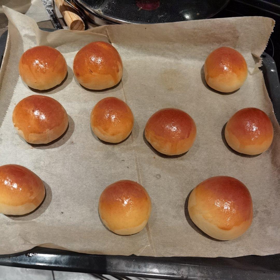 最好吃的餐包--鲜奶大餐包