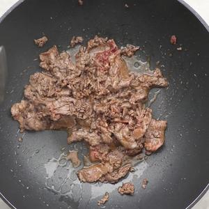 蒜香孜然牛肉的做法 步骤2